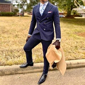 SUITSUPPLY Navy Double breasted Soho Suit. US 42R/ EU52R.